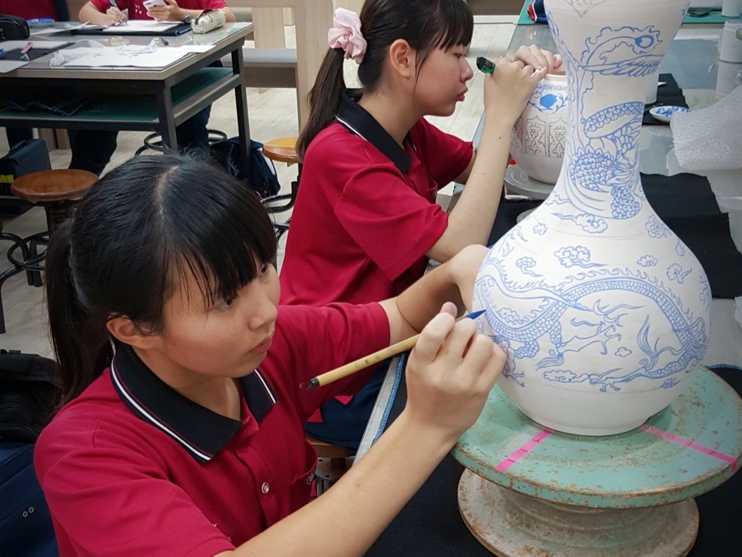 課程實踐-青瓷手繪